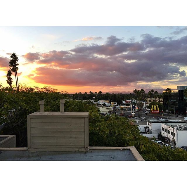 not a bad #sunset today from the new spot in #studiocity - from Instagram